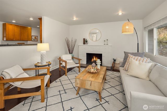 18228 11th Avenue NE, Shoreline, WA 98155