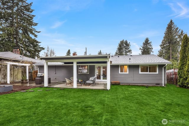 18228 11th Avenue NE, Shoreline, WA 98155