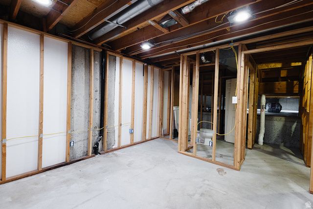 812 E 1925 N, North Ogden, UT 84414