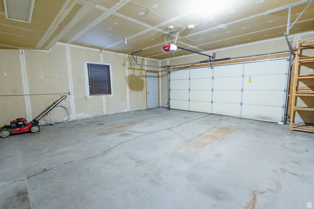 812 E 1925 N, North Ogden, UT 84414