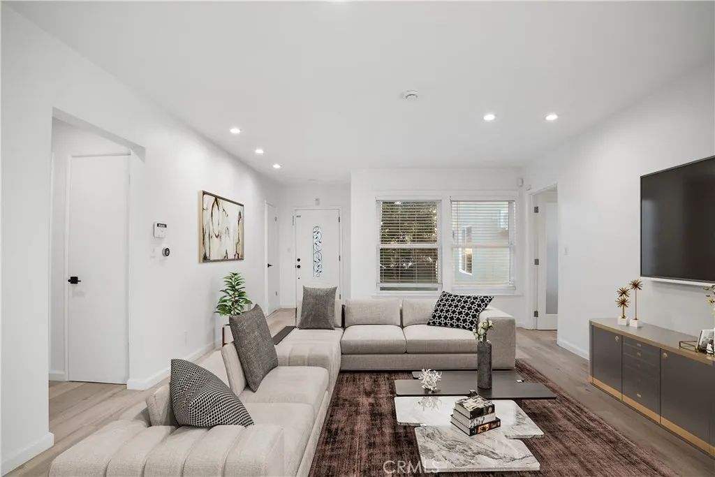 7118 Sunnybrae, Winnetka, CA 91306