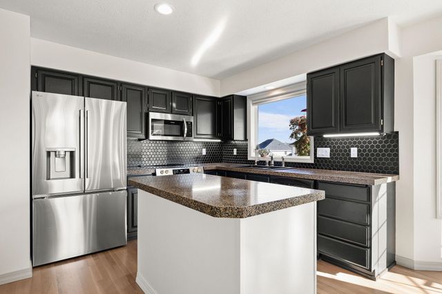 8904 N Bradbury St, Spokane, WA 99208