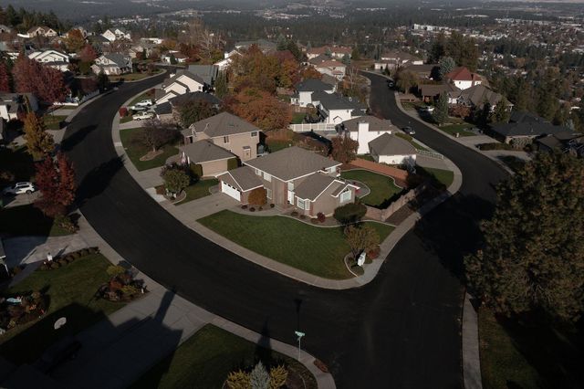 8904 N Bradbury St, Spokane, WA 99208