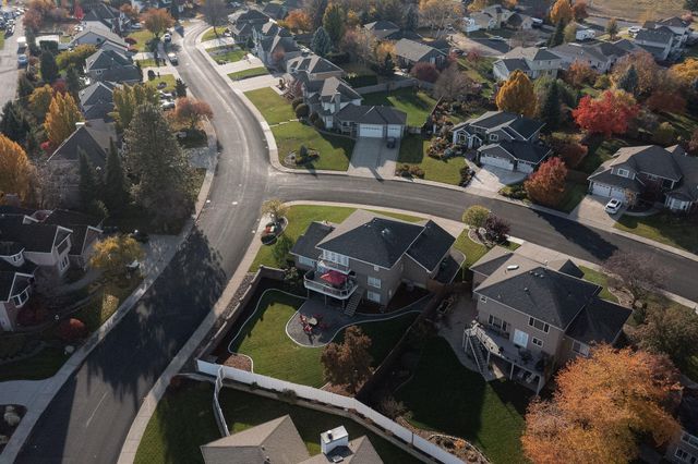 8904 N Bradbury St, Spokane, WA 99208