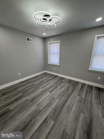 2705 S SHERIDAN ST, Philadelphia, PA 19148