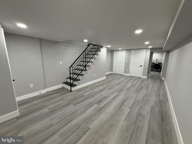 2705 S SHERIDAN ST, Philadelphia, PA 19148