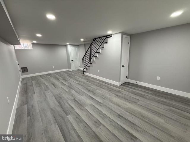 2705 S SHERIDAN ST, Philadelphia, PA 19148