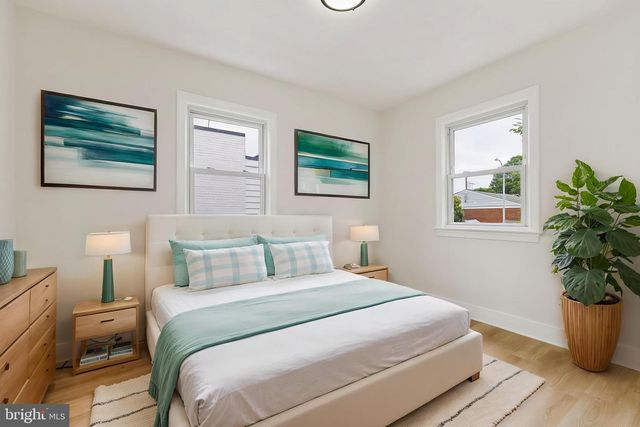 4620 HANNA PL SE, Washington, DC 20019