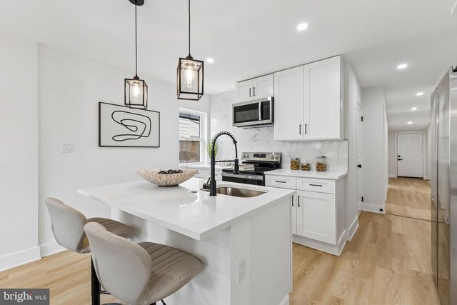 4620 HANNA PL SE, Washington, DC 20019