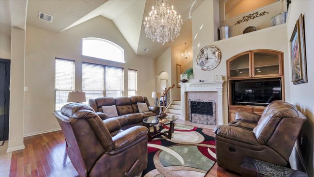 17915 Quiet Loch Lane, Houston, TX 77084