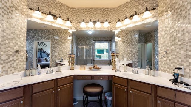 17915 Quiet Loch Lane, Houston, TX 77084