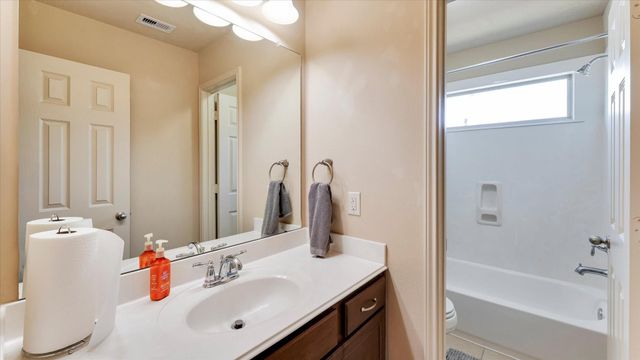 17915 Quiet Loch Lane, Houston, TX 77084
