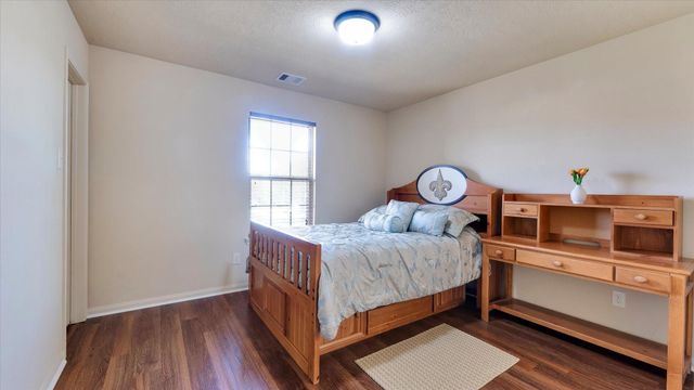 17915 Quiet Loch Lane, Houston, TX 77084