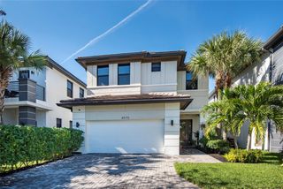 4975 Whispering Way, Dania Beach, FL 33312