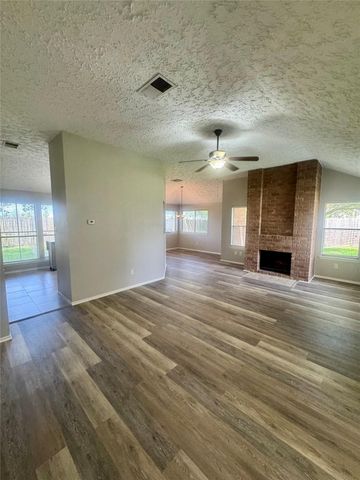 15702 Roxton Ridge Drive, Houston, TX 77598