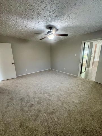 15702 Roxton Ridge Drive, Houston, TX 77598