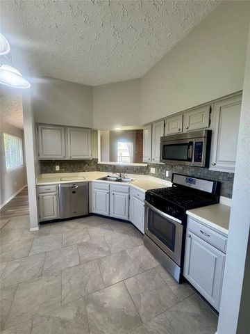 15702 Roxton Ridge Drive, Houston, TX 77598