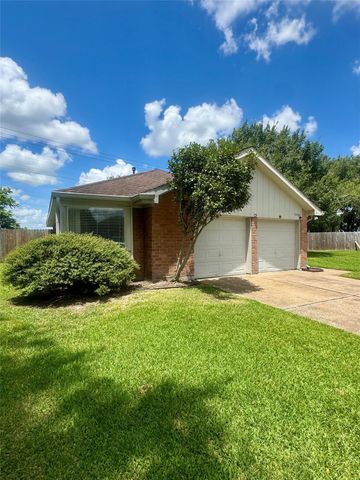 15702 Roxton Ridge Drive, Houston, TX 77598