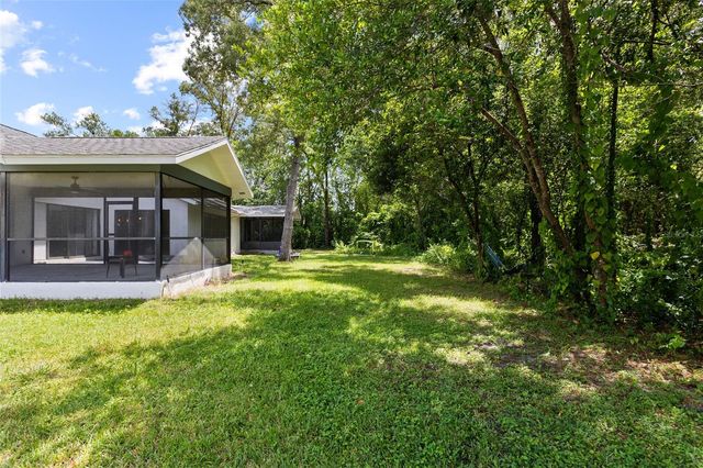 19 HOLLYHOCK COURT, Homosassa, FL 34446