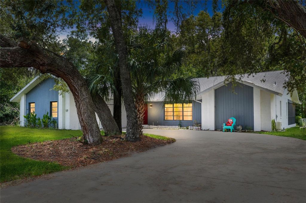 19 HOLLYHOCK COURT, Homosassa, FL 34446