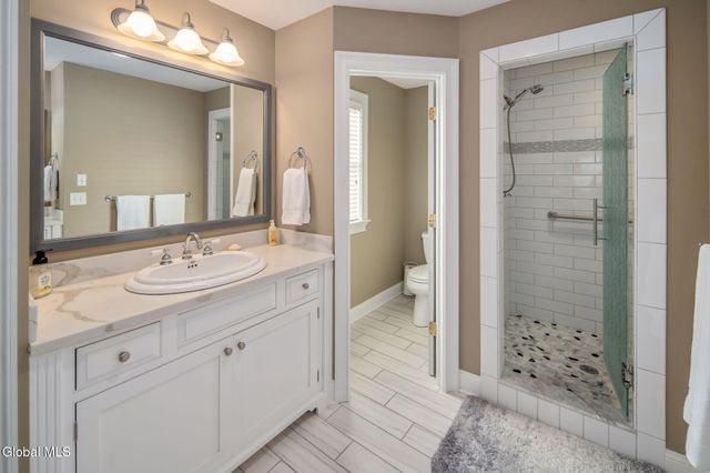 7 N Park Alley, Saratoga Springs, NY 12866