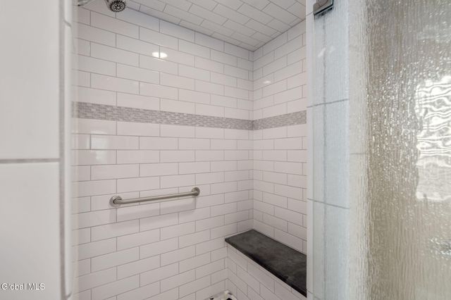 7 N Park Alley, Saratoga Springs, NY 12866