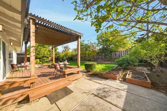 18360 Purdue Drive, Saratoga, CA 95070