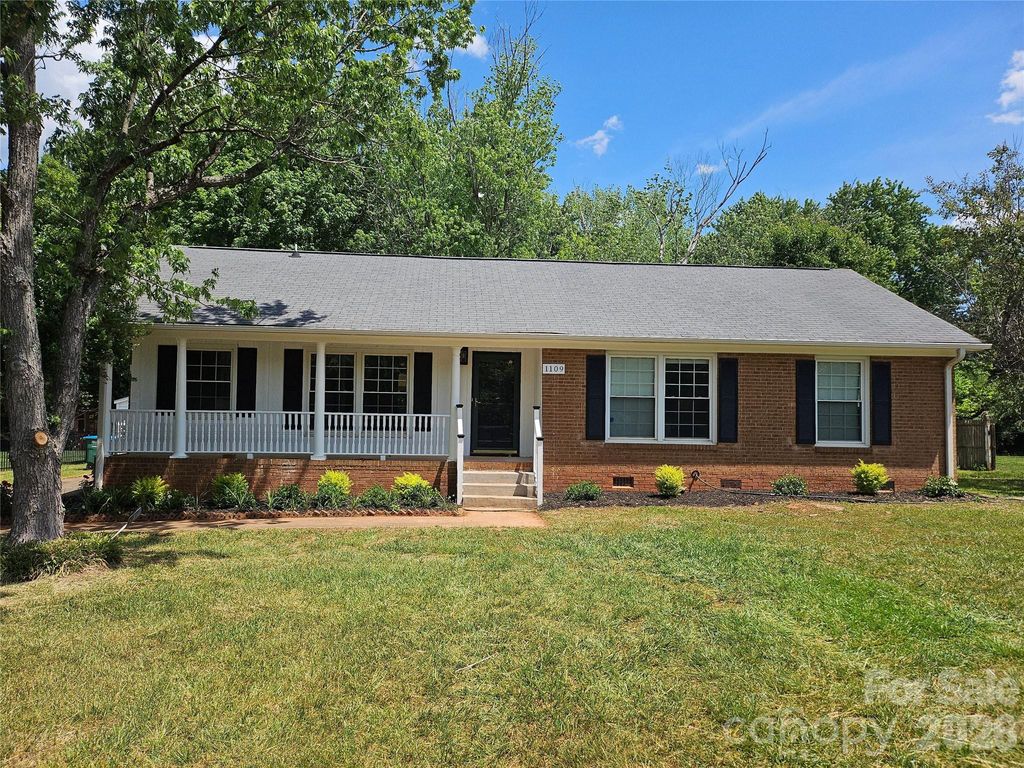1109 Reid Harkey Road, Matthews, NC 28105