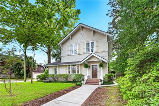 745 E 41st Street, Savannah, GA 31401