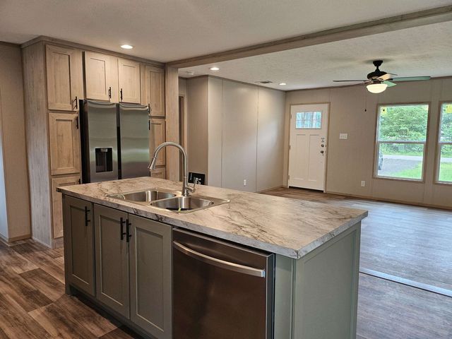 86 Estelle Drive, Crawfordville, FL 32327
