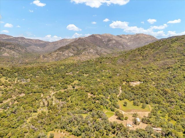 45171 Balch Park Road, Springville, CA 93265