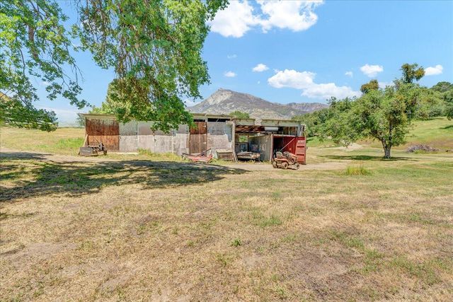 45171 Balch Park Road, Springville, CA 93265