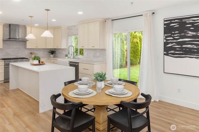 5231 NE 11th Court, Renton, WA 98059