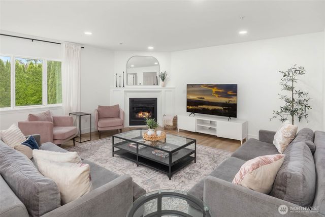 5231 NE 11th Court, Renton, WA 98059