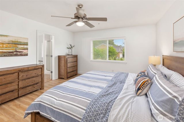 5231 NE 11th Court, Renton, WA 98059