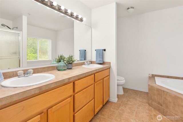 5231 NE 11th Court, Renton, WA 98059