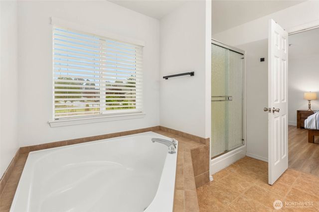 5231 NE 11th Court, Renton, WA 98059