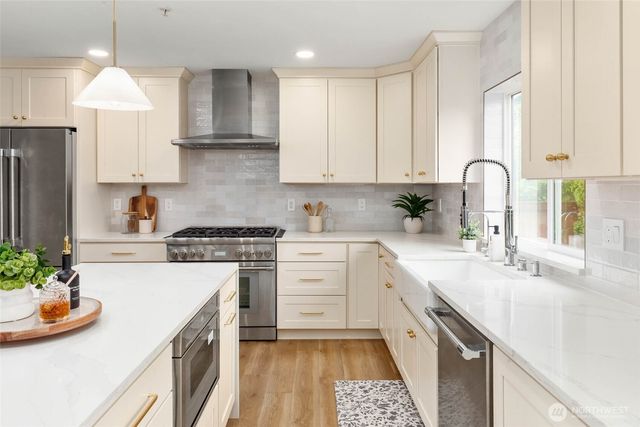 5231 NE 11th Court, Renton, WA 98059