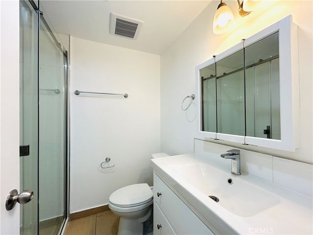 857 N Vineyard B, Ontario, CA 91764