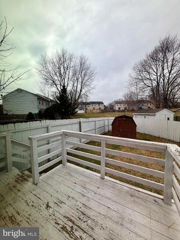 135 WHITBURN PL, Newark, DE 19702