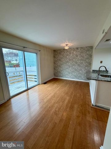 135 WHITBURN PL, Newark, DE 19702