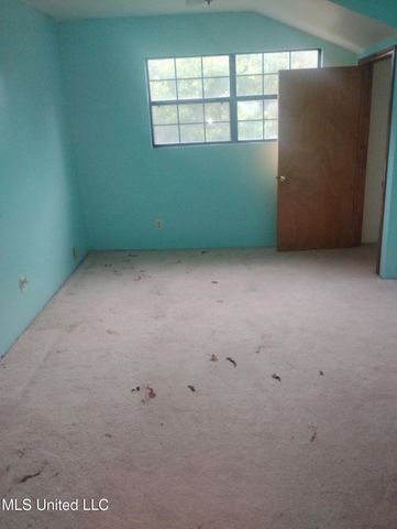 22492 Meaut Road, Pass Christian, MS 39571