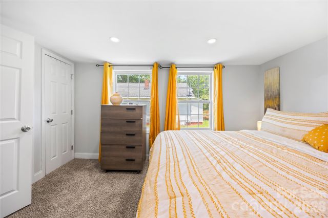 636 Hart Street, Heath Springs, SC 29058