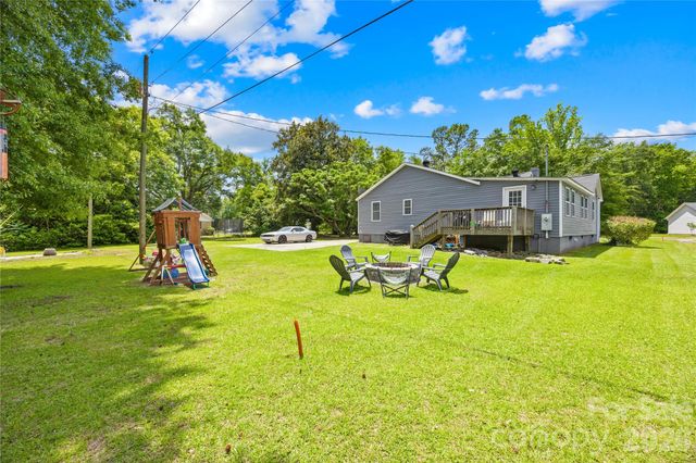 636 Hart Street, Heath Springs, SC 29058