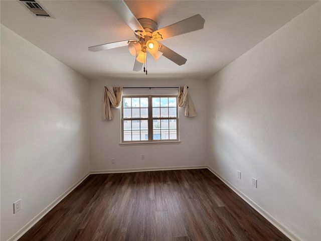 5803 Valley Forge Drive 95, Houston, TX 77057