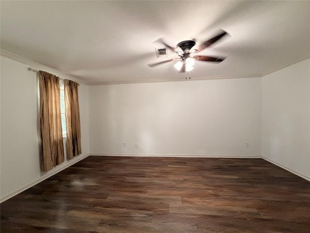 5803 Valley Forge Drive 95, Houston, TX 77057