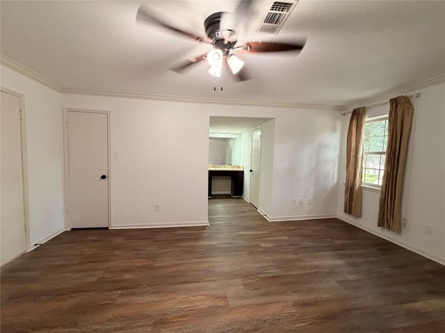 5803 Valley Forge Drive 95, Houston, TX 77057