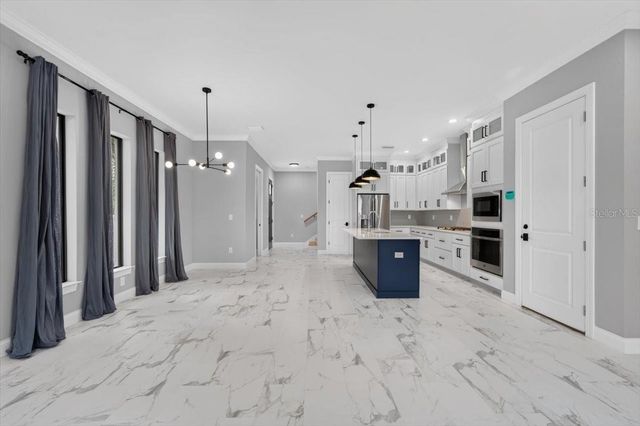 2501 W NORTH A STREET B, Tampa, FL 33609