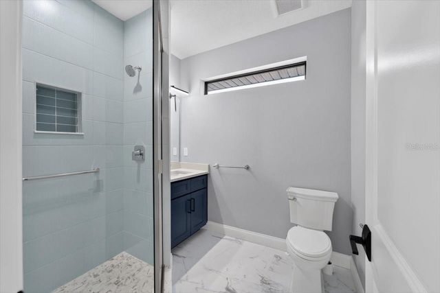 2501 W NORTH A STREET B, Tampa, FL 33609