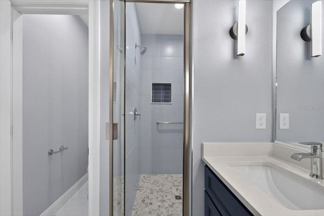 2501 W NORTH A STREET B, Tampa, FL 33609